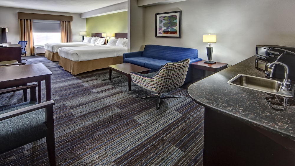 Holiday Inn Express Hotel Suites Cookeville 29/73