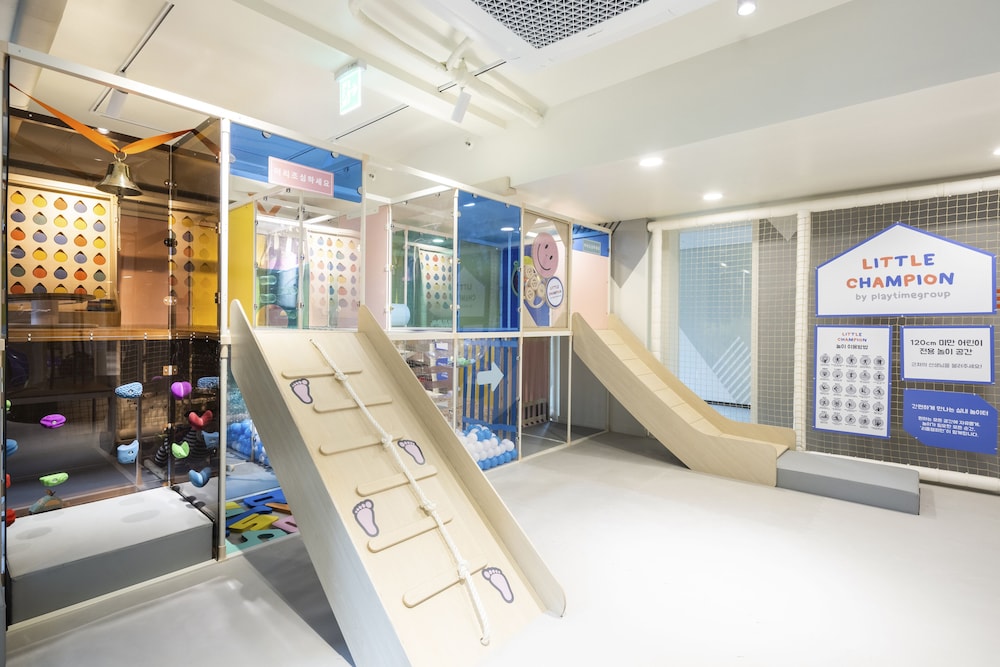 AC Hotel by Marriott Seoul Gangnam 43/47