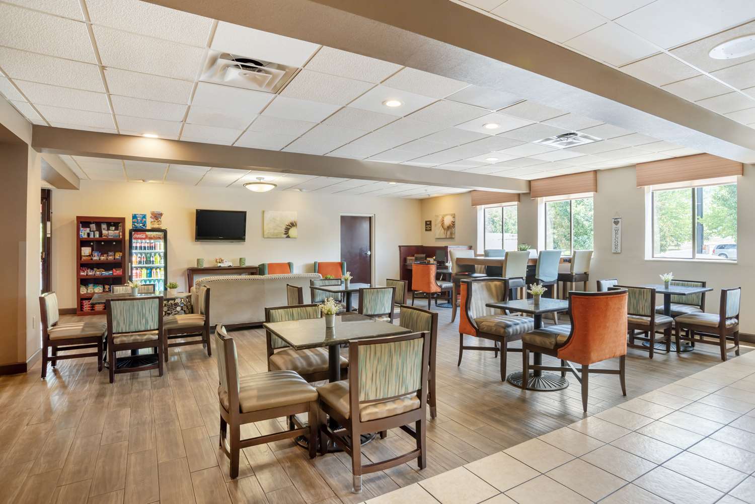 Best Western Plus Oak Mountain Inn 21/29