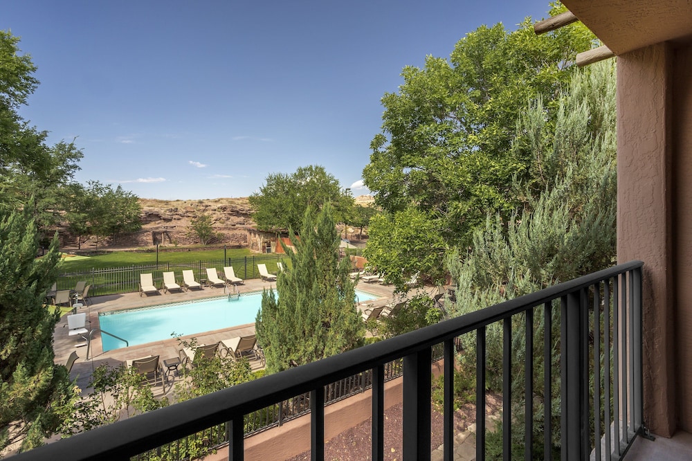 Holiday Inn Canyon de Chelly (Chinle), an IHG Hotel 27/37