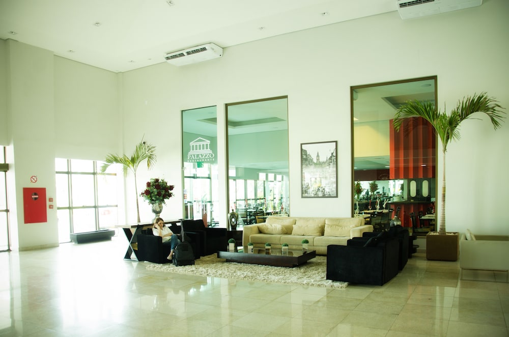 Hotel Girassol Plaza 4/30