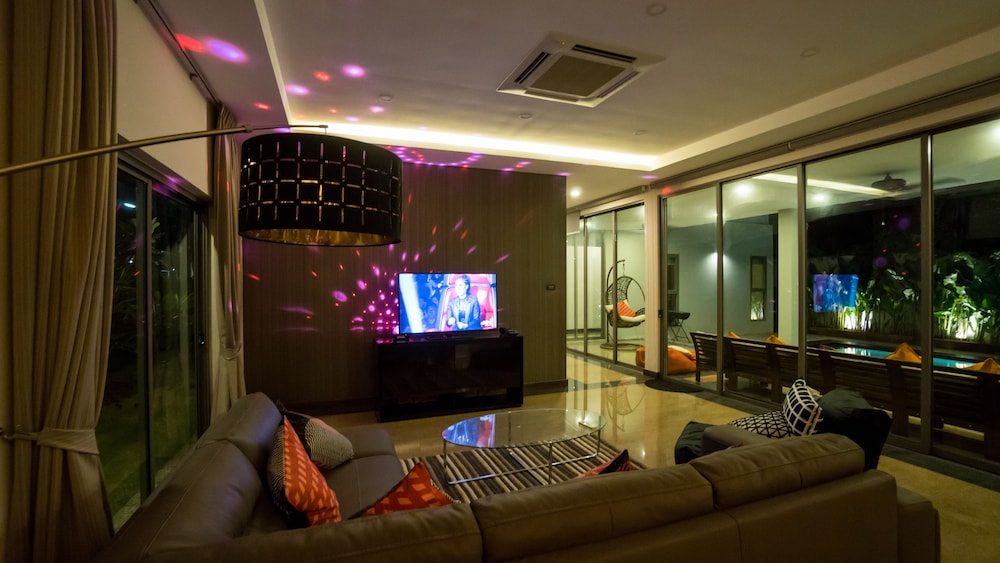 Villa Navin Resort 63/78