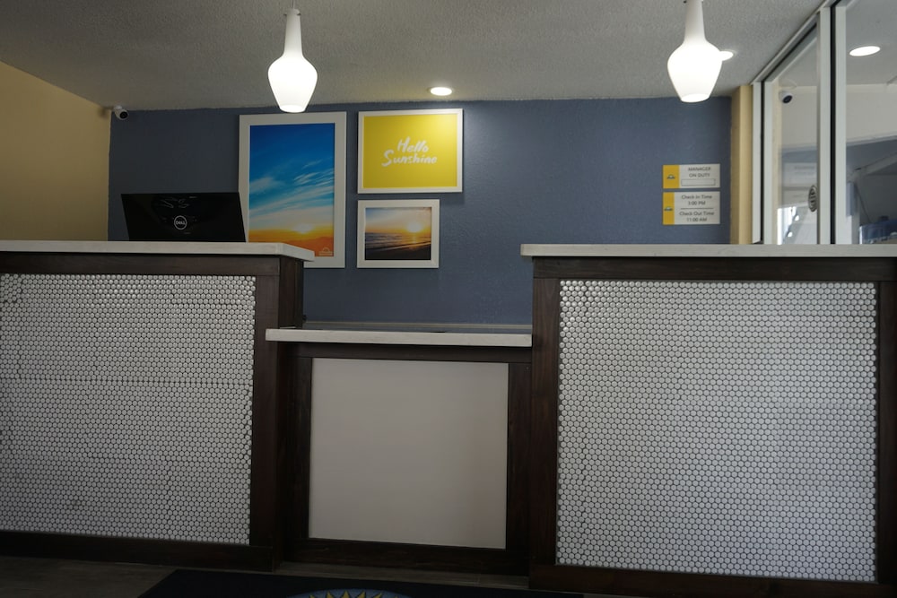 Days Inn By Wyndham Apopka Orlando 9/53