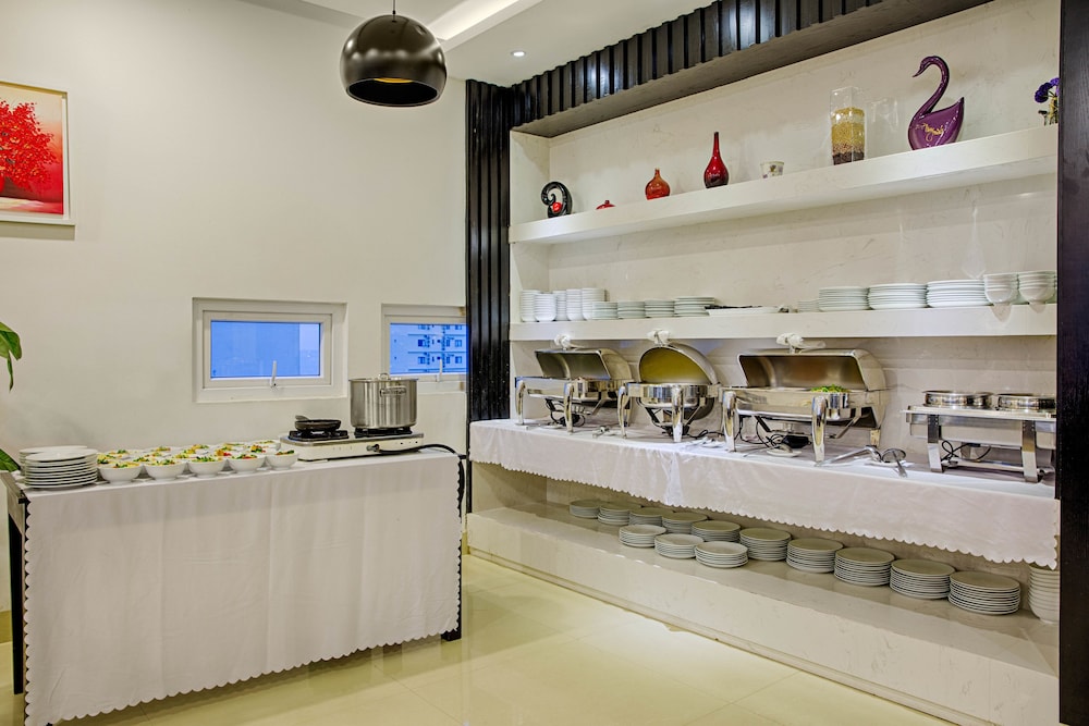 Golden Star Hotel 9/69