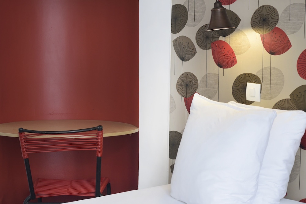 Zazie Hotel 23/72