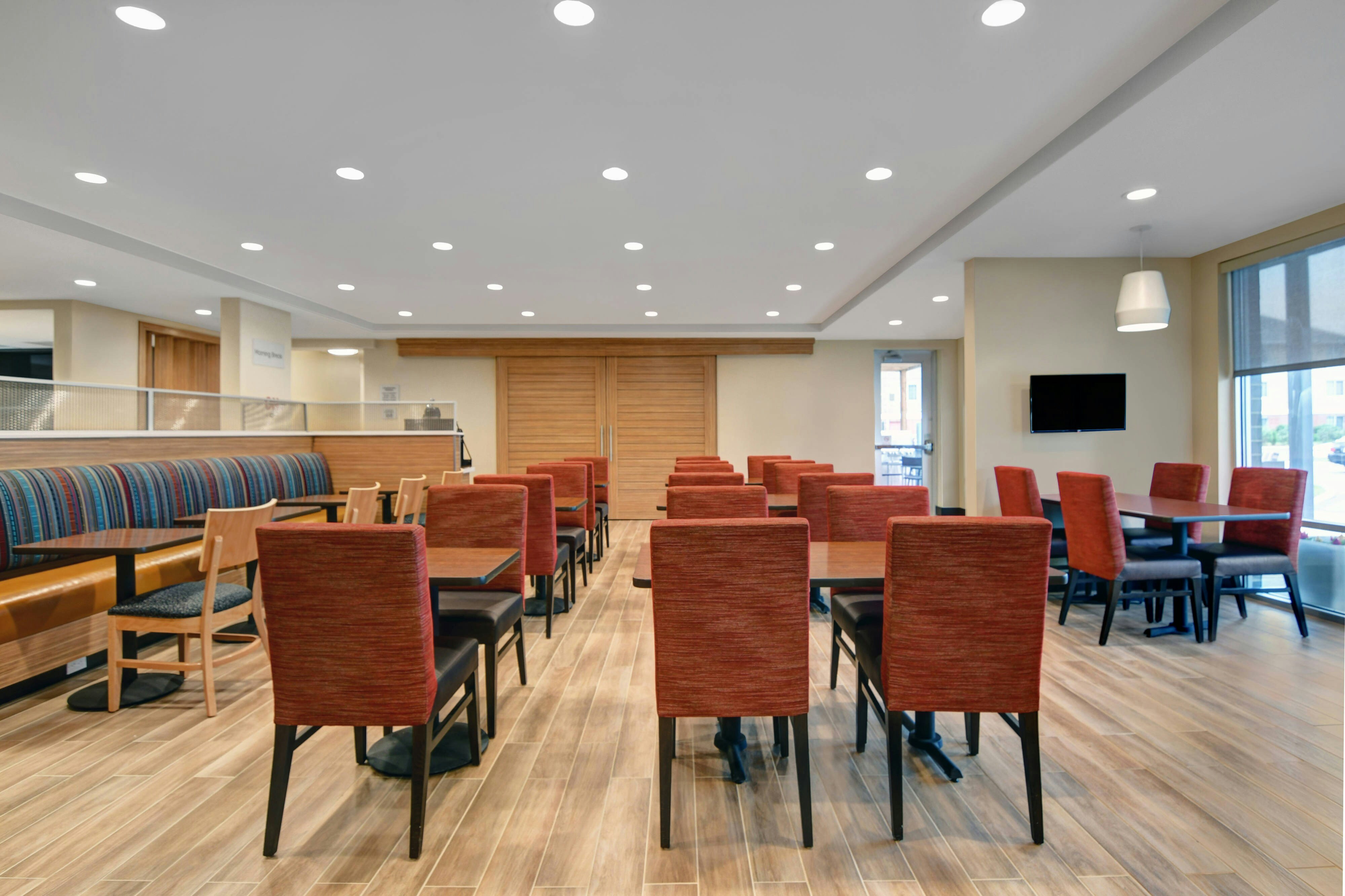 TownePlace Suites by Marriott Lima 25/28
