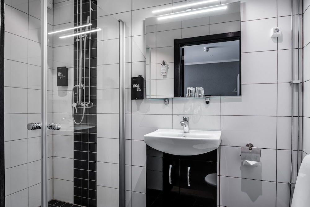 Best Western Hedasen 20/50