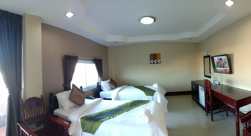Submukdaphoomplace Hotel 31/50