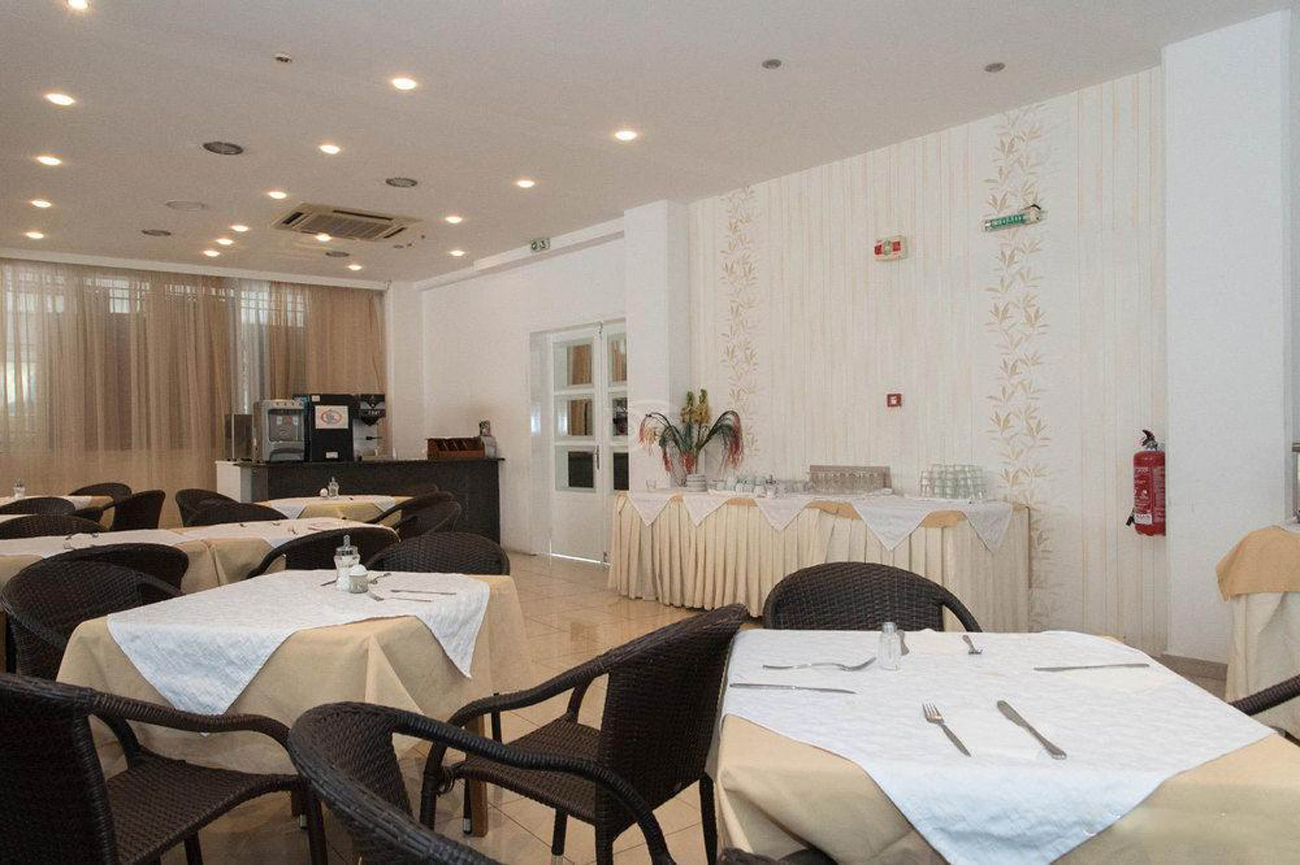 Pefkos Breeze Family Resort and Spa 17/37