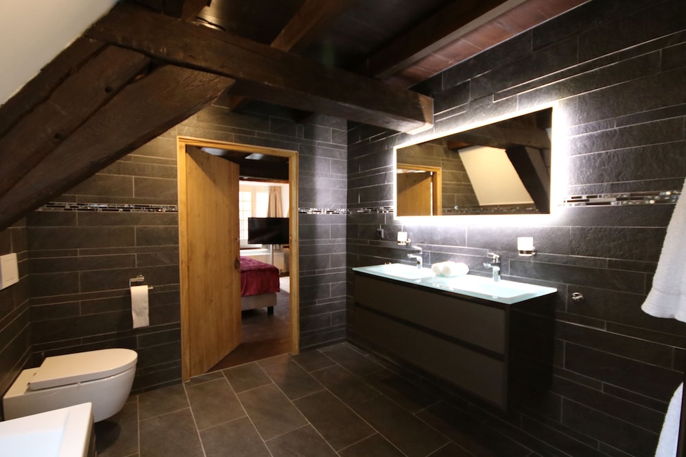 Steenhof Suites 46/50