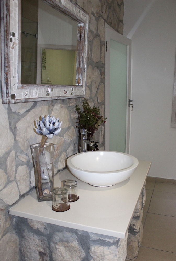 Kleinzee Oceanfront Guesthouse 38/43