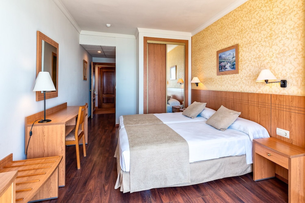 Hotel Santa Rosa 9/58