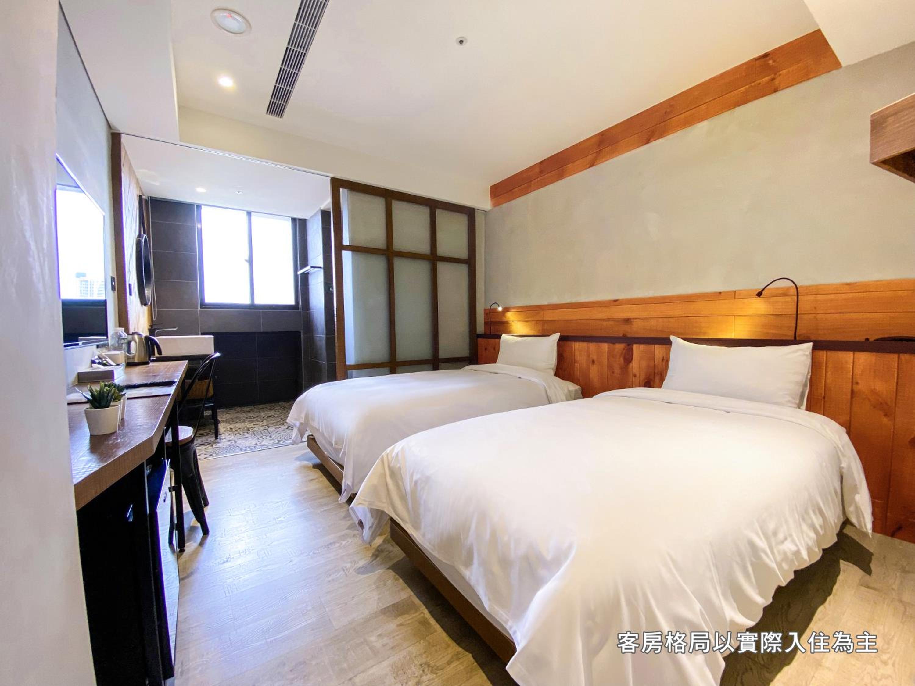 SUPERIOR, TWIN BEDS