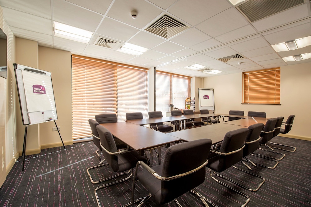 Premier Inn London Edmonton 28/38