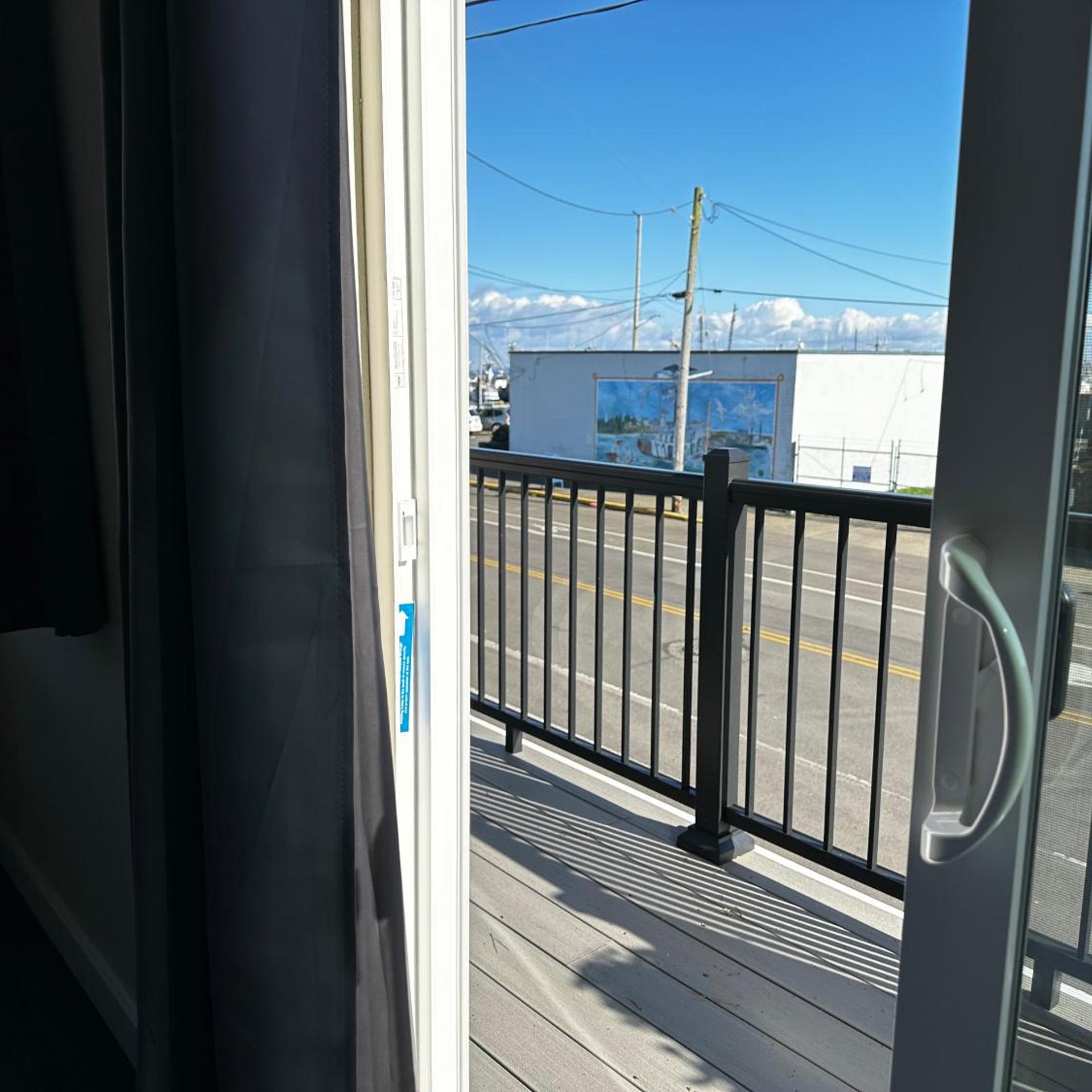 Dock Street Inn 3/50