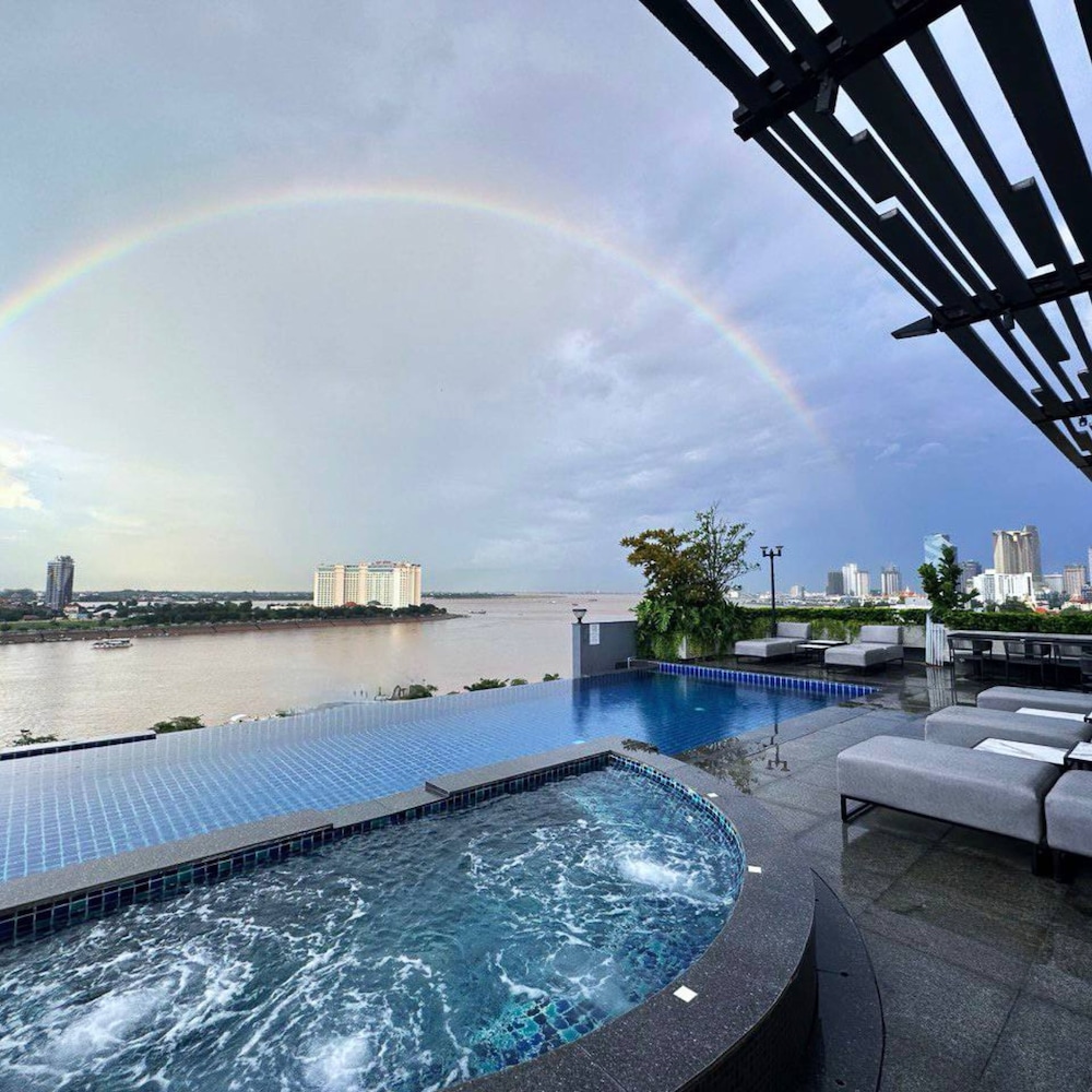 Harmony Phnom Penh Hotel 43/78