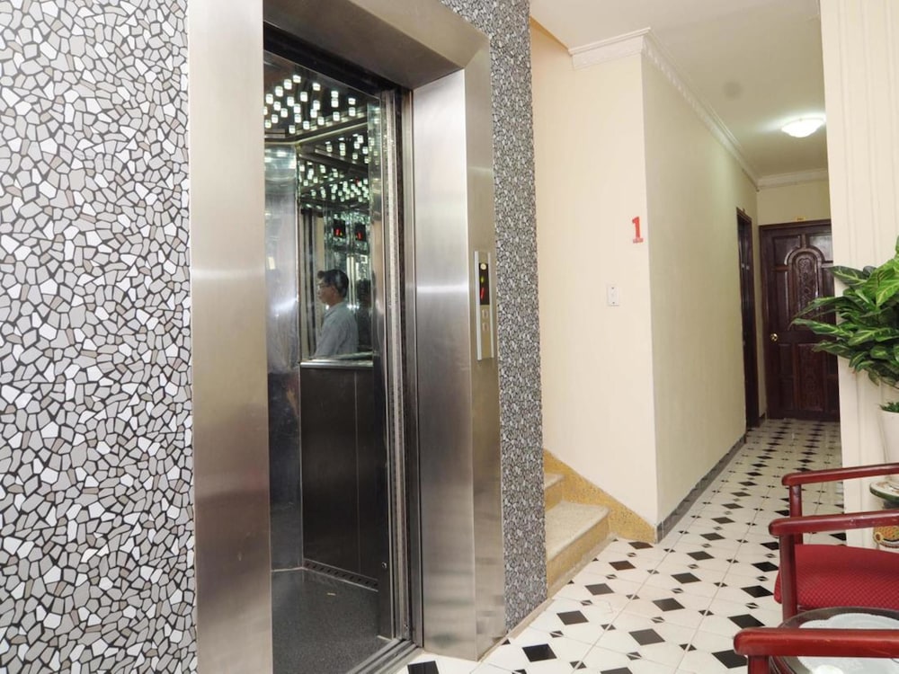 Tan Hoang Long Hotel District 5 5/30