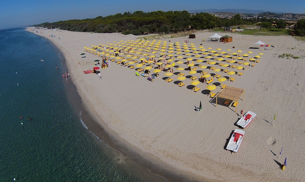 Marina Del Marchese Beach Resort 14/62