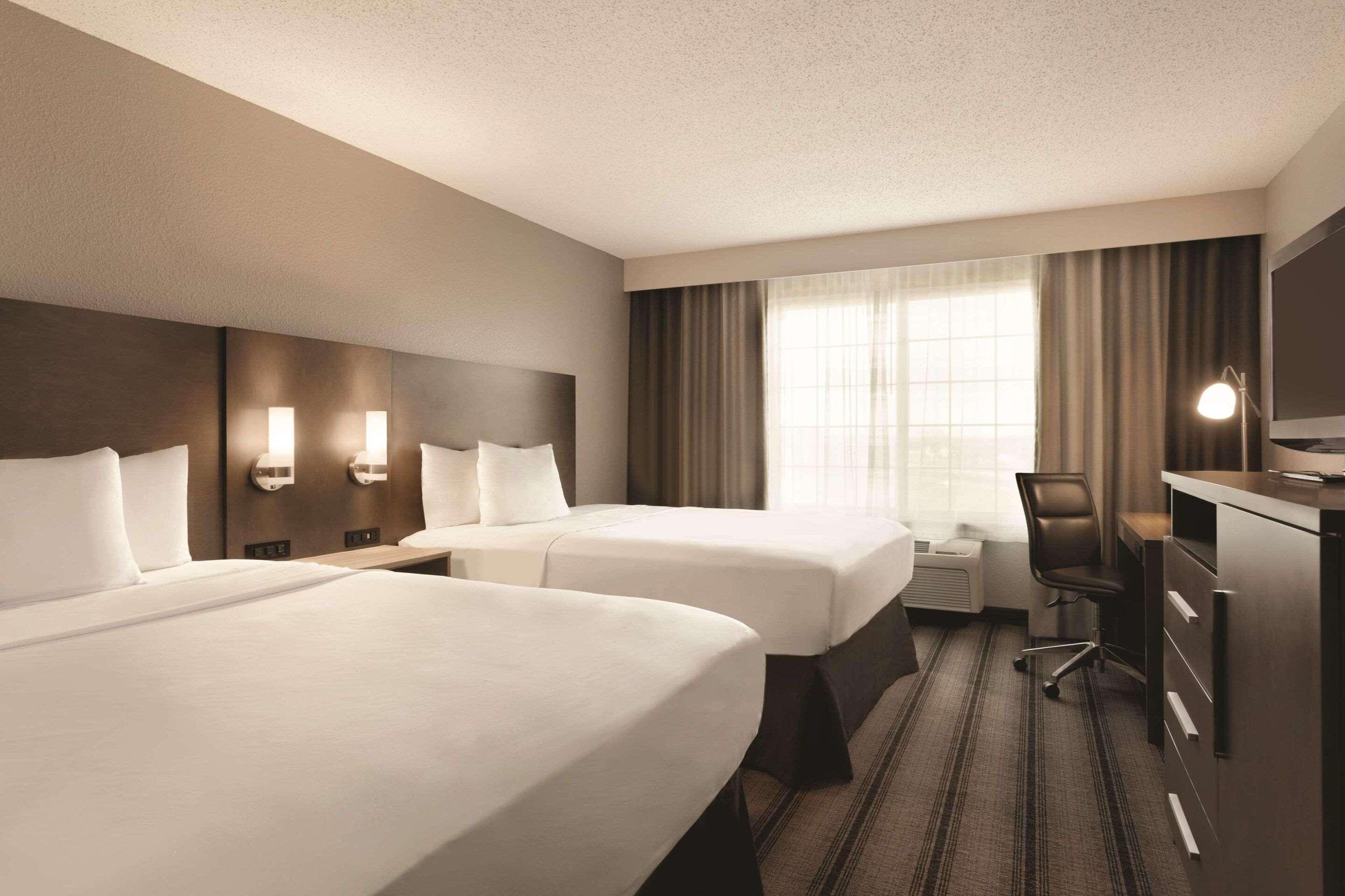 ROOM, 2 QUEEN BEDS, ACCESSIBLE