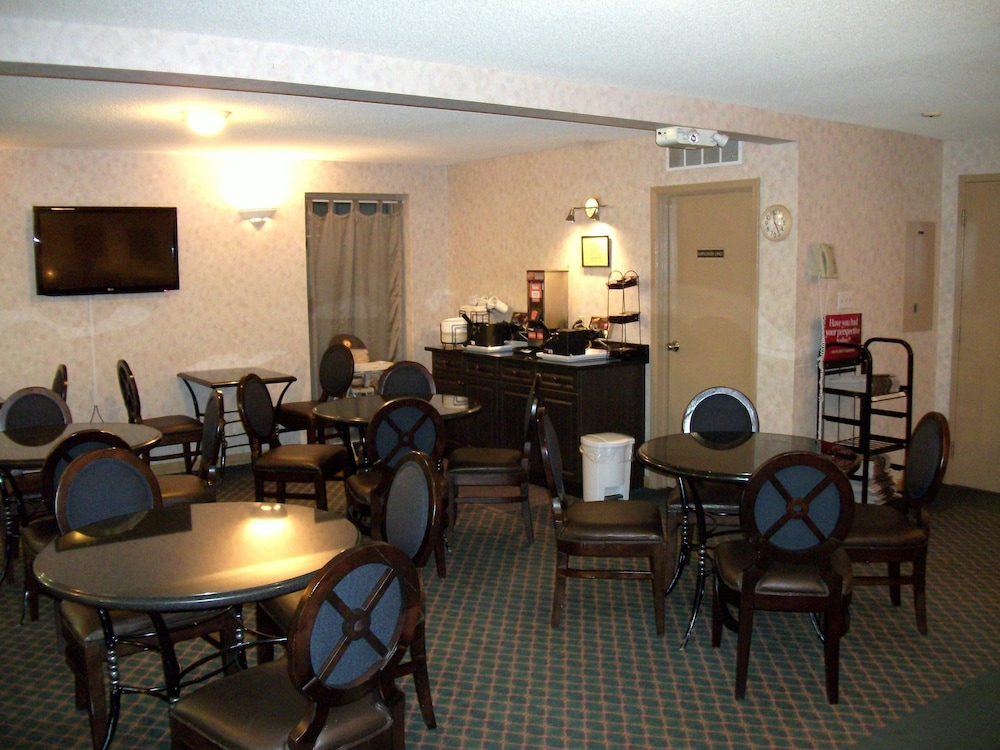 Comfort Inn Cornwall, ON 34/41