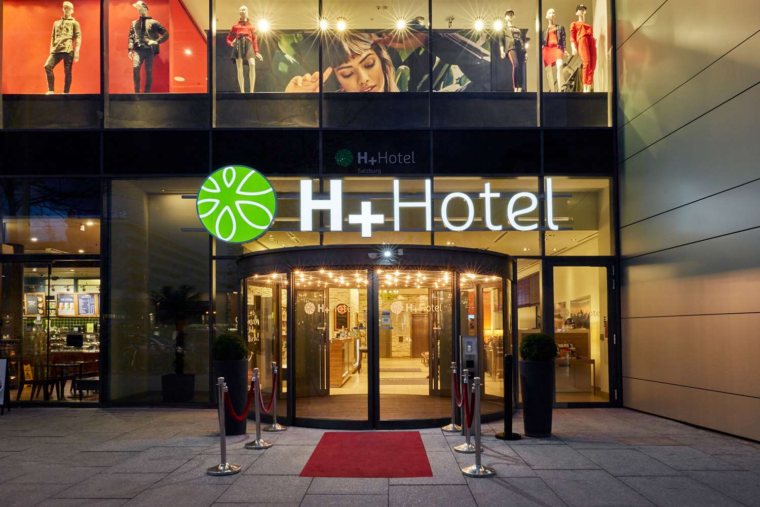 Hotel Salzburg-Hauptbahnhof 5/67