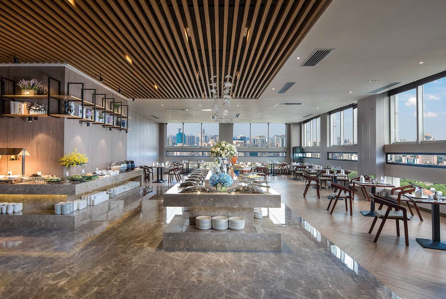 Days Hotel By Wyndham Changsha Downtown 9/13
