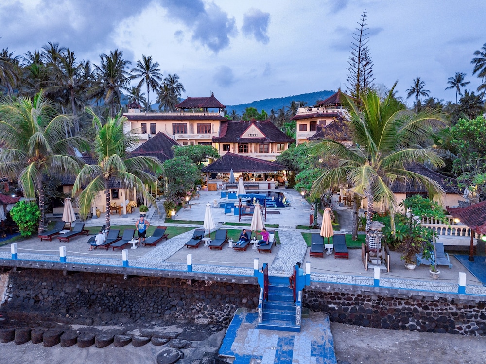 Bali Seascape Beach Club 35/50