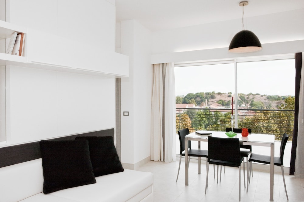 Lungotevere Suite 41/56