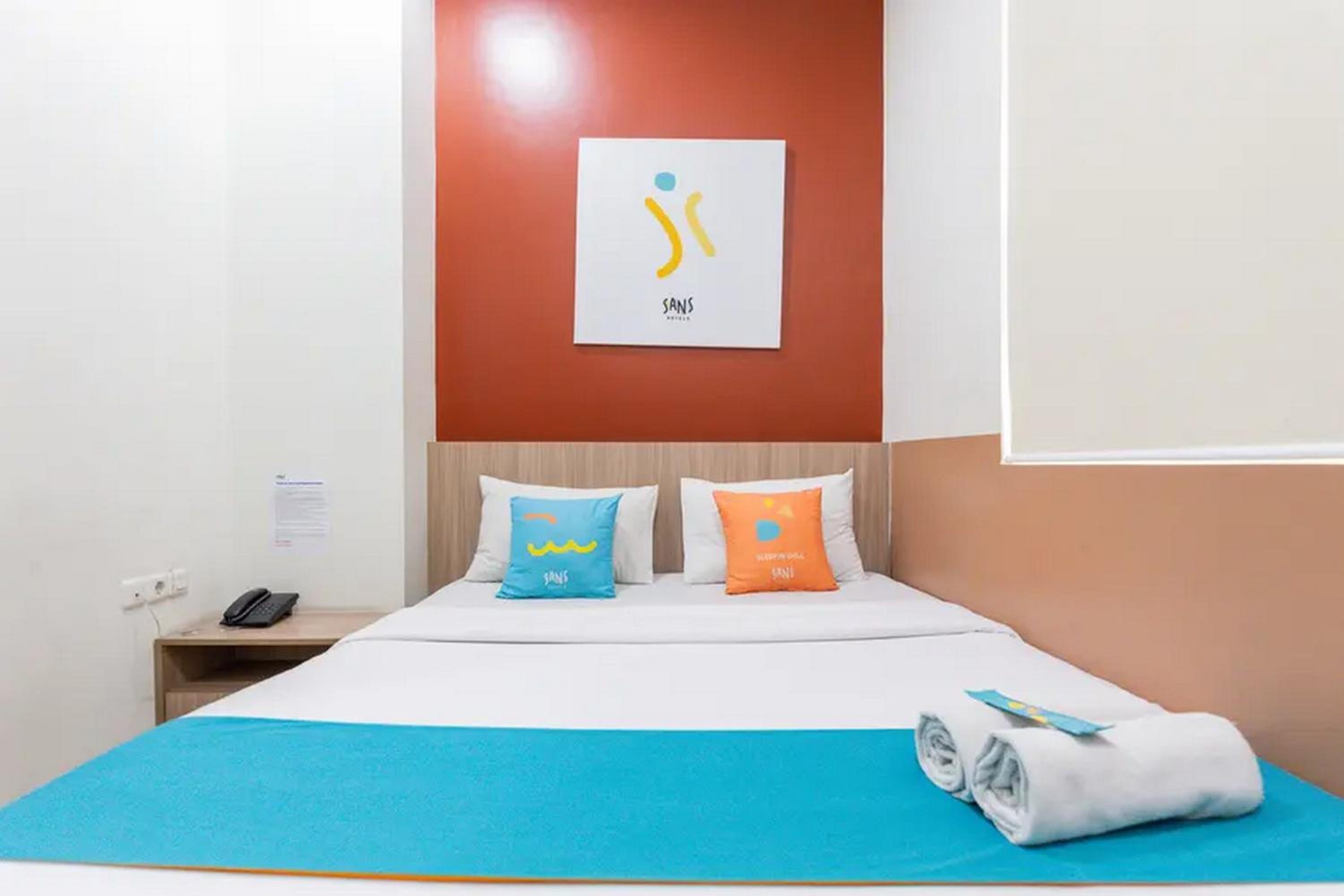 Sans Hotel Rajawali Surabaya 29/68