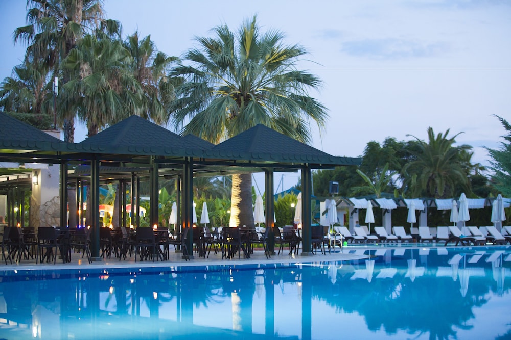 Washington Resort and Spa (x Aska)