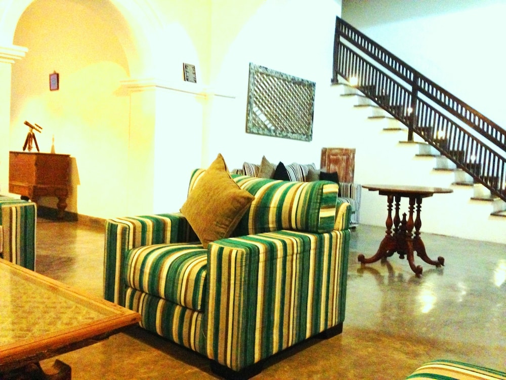 Khalids Guest House Galle 25/40