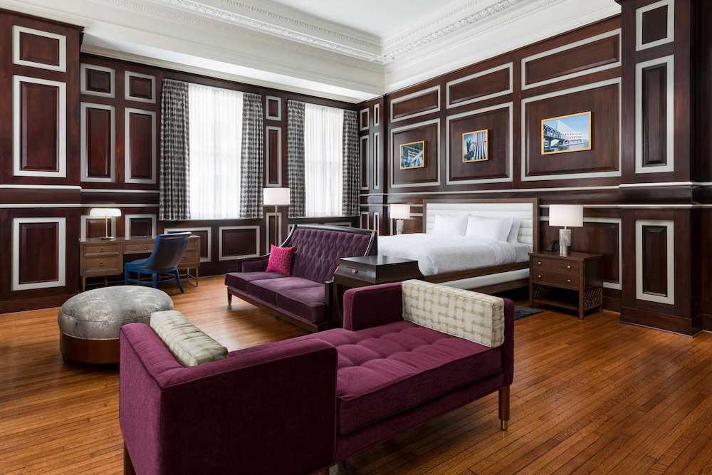 Hampton Inn and Suites Baltimore Inner Harbor 26/41