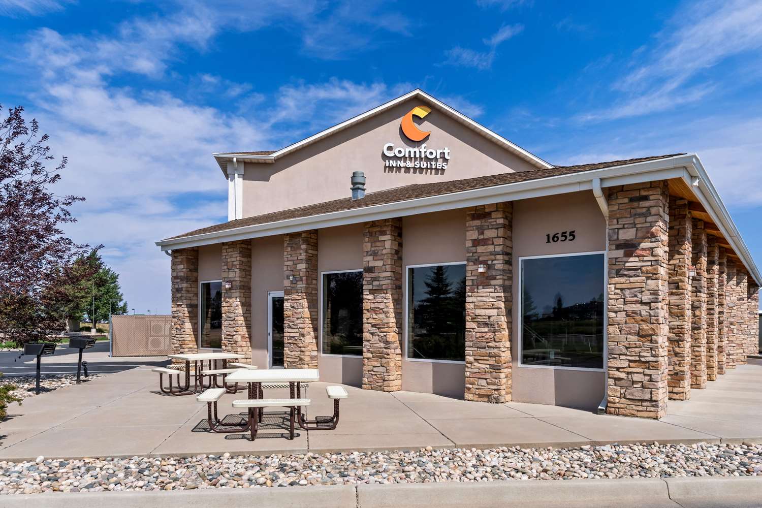 Comfort Inn & Suites Near University Of Wyoming 6/40