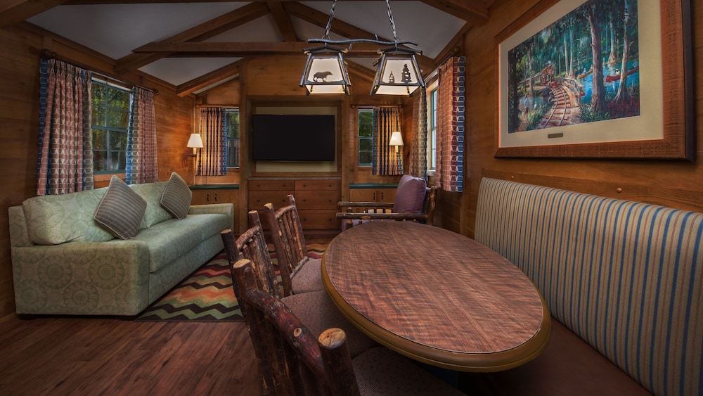 The Cabins at Disney's Fort Wilderness Resort - A Disney Vacation Club Resort 25/43