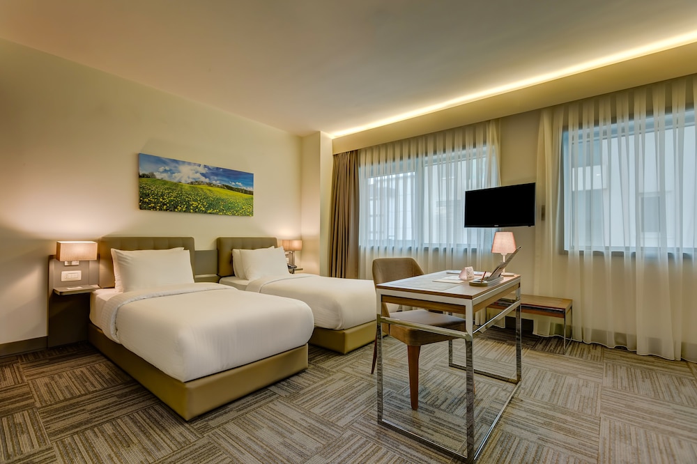 Plus Hotel Bostanci Atasehir 31/63