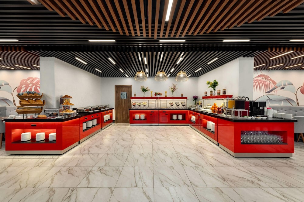 Ramada Encore by Wyndham Bukhara 10/66