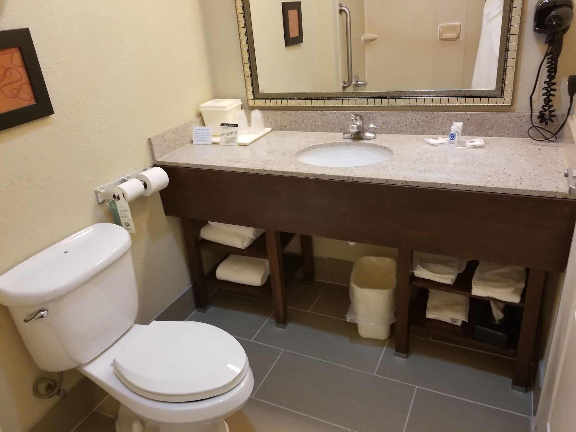 جناح، Comfort Suites Montgomery East Monticello Dr 8/10