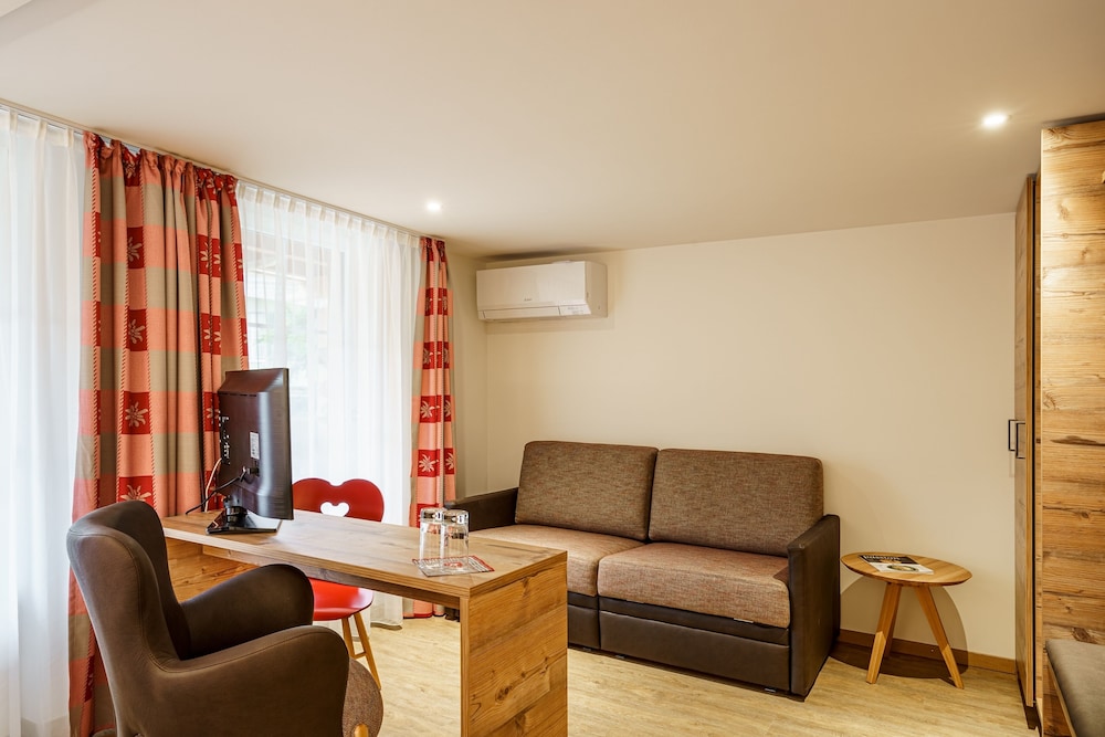 Hotel Alpenblick 27/50