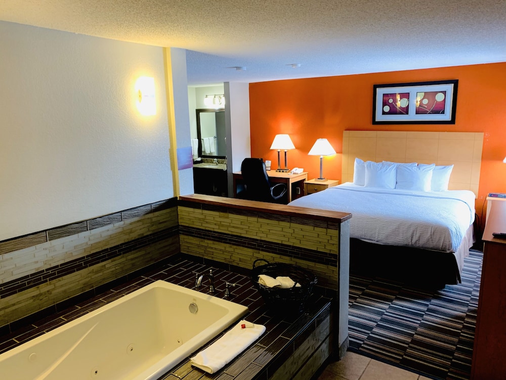 Days Inn by Wyndham Sturtevant / Racine / Mount Pleasant 44/78