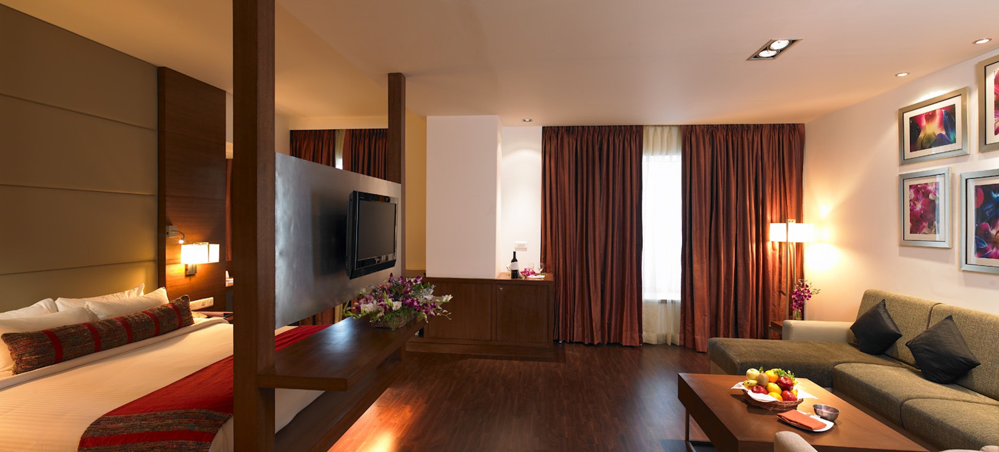Royal Orchid Central Pune 22/35