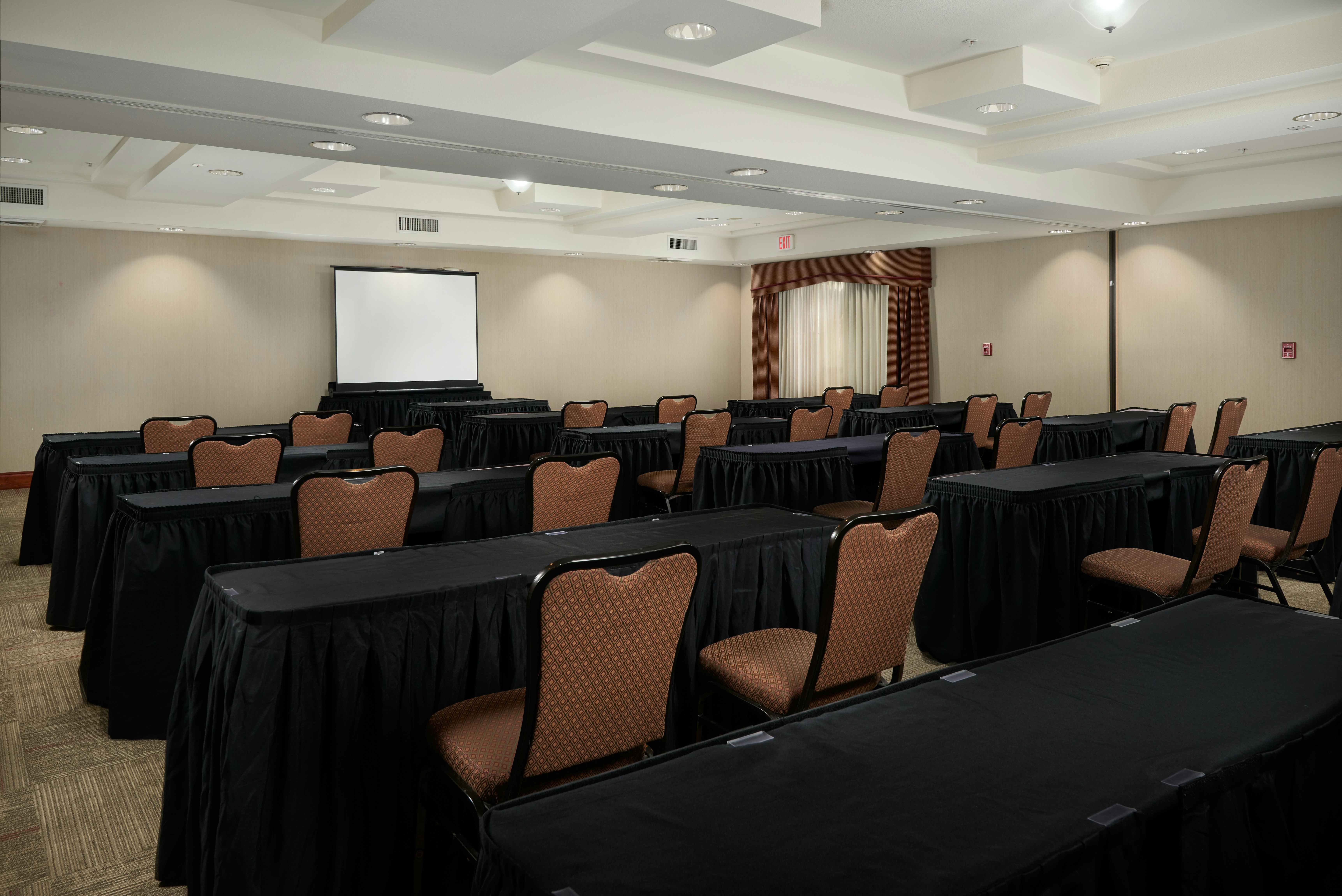 Hampton Inn & Suites Phoenix-Surprise 31/40