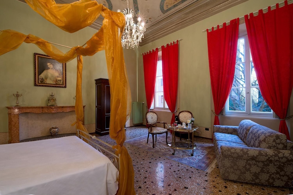 Salotto Delle Arti 12/50
