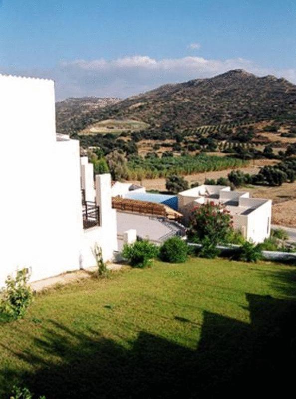 Melissa Hotel 34/46