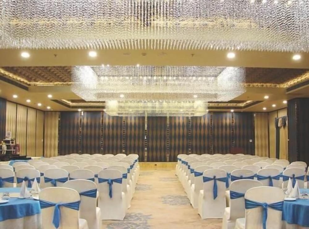 Hotel Grand Maple 30/42