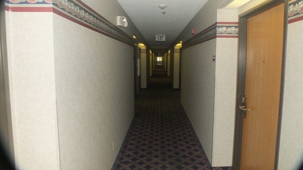 Quality Express Inn Suites Mineral Wells 29/49