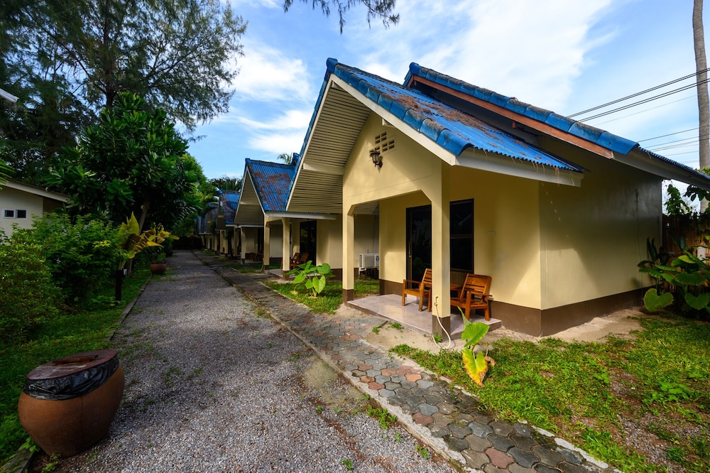Wapi Resort Koh Lipe 9/75