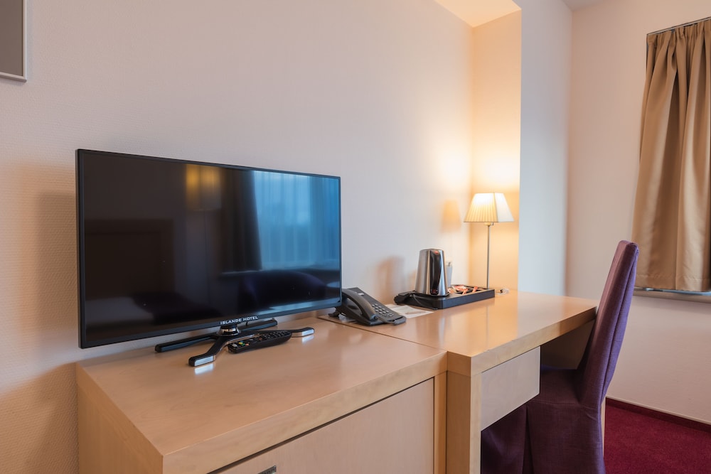 Riga Islande Hotel 52/58