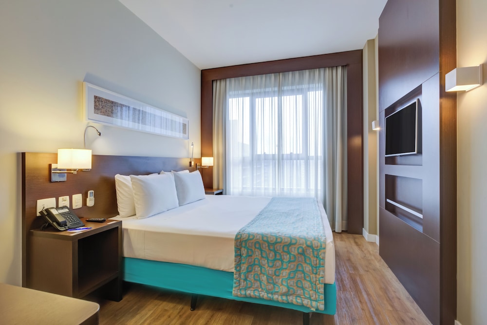 SUPERIOR, DOUBLE BED