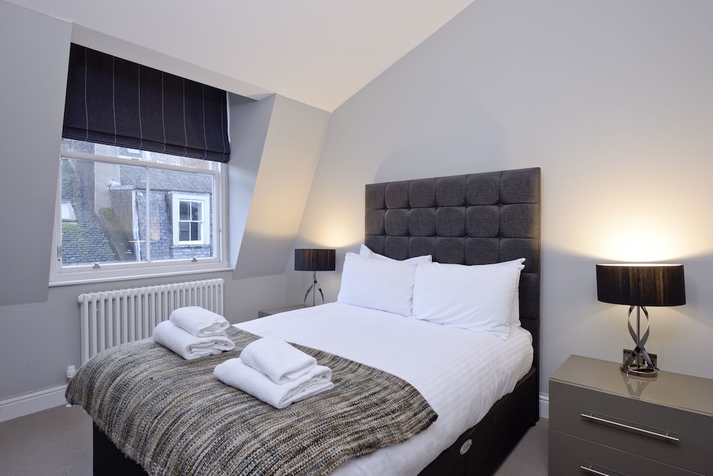 Destiny Scotland - Hill Street Apartments 11/30