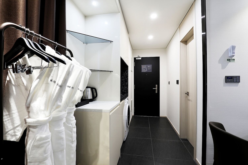 Gloucester Hotel Kintex 27/61
